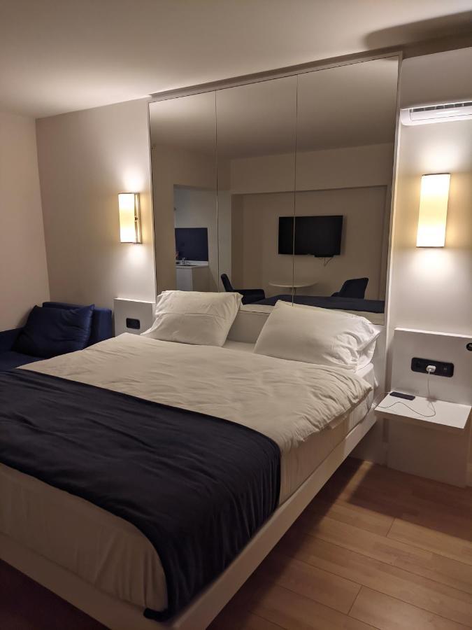 Black Sea Aparthotel Orbi City Батуми Экстерьер фото