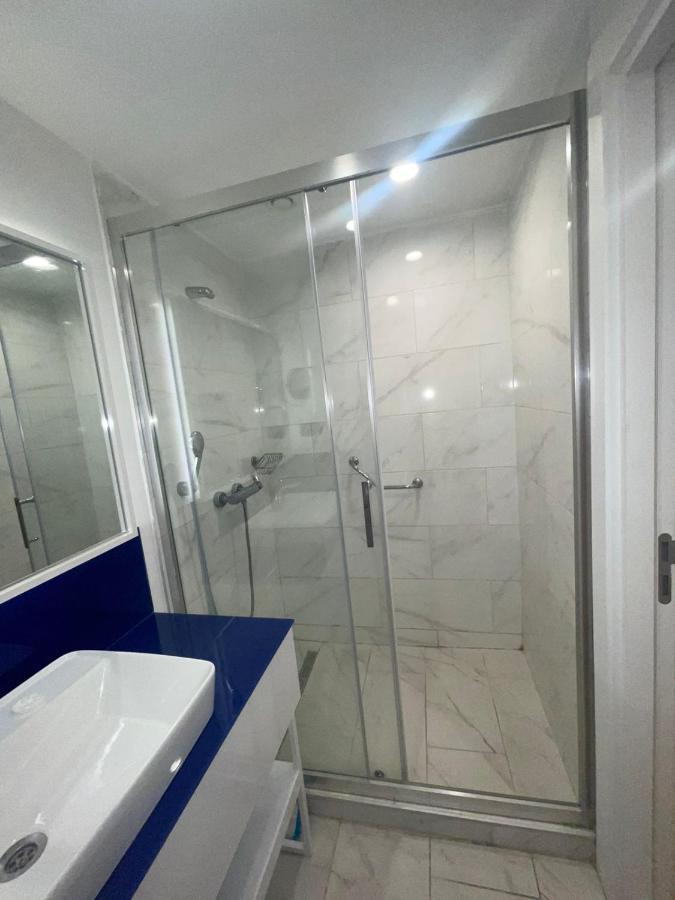 Black Sea Aparthotel Orbi City Батуми Экстерьер фото