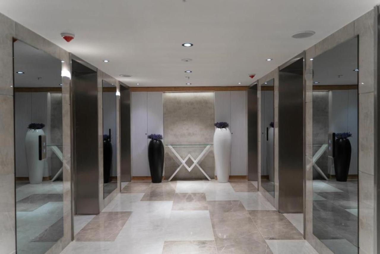 Black Sea Aparthotel Orbi City Батуми Экстерьер фото
